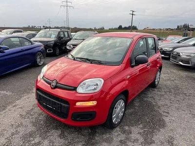 Second-hand Fiat Panda Easy 97 CP (71 kW) 2018 Roșu Hatchback