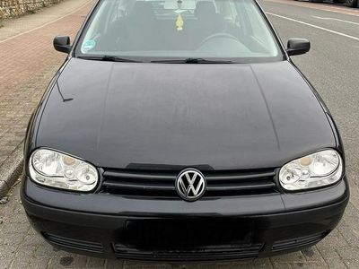 Gebraucht VW Golf IV 75 PS (55 kW) 2001 Schwarz Kleinwagen