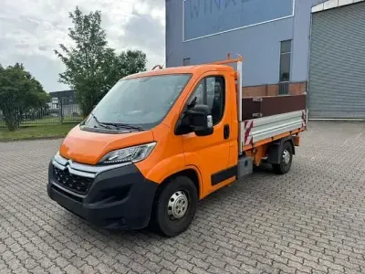 Gebraucht Citroën Jumper 165 PS (121 kW) 2020 Orange Van / Kleinbus