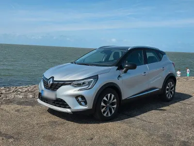 Gebraucht Renault Captur Edition One 154 PS (113 kW) 2020 Silber SUV