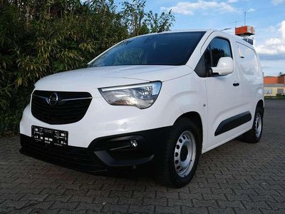 Usata Opel Combo Edition 102 CV (75 kW) 2020 Bianco Monovolume