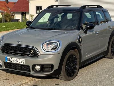 Second-hand Mini Countryman 224 CP (164 kW) 2018 Gri SUV