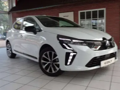 Neu Mitsubishi Colt Plus 91 PS (66 kW) 2025 Antarktisweiß Kleinwagen