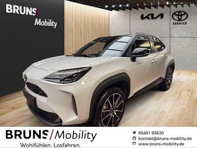 Gebraucht Toyota Yaris Cross Sport 131 PS (96 kW) 2024 Ash grey metallic (1k6)/ black SUV