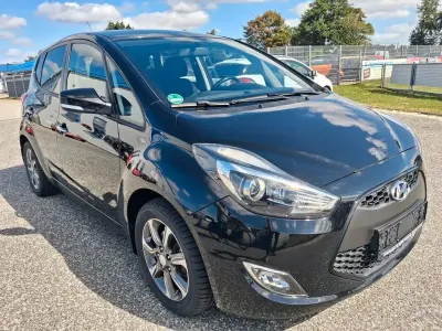 Gebraucht Hyundai ix20 YES! 125 PS (91 kW) 2017 Schwarz Kleinwagen