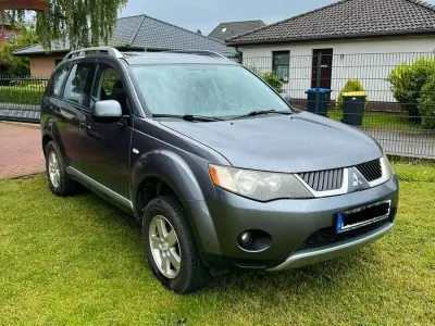 Gebraucht Mitsubishi Outlander Edition 103 PS (75 kW) 2009 Grau SUV