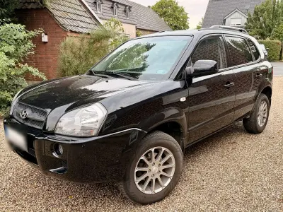 Gebraucht Hyundai Tucson GLS 141 PS (103 kW) 2006 Schwarz SUV