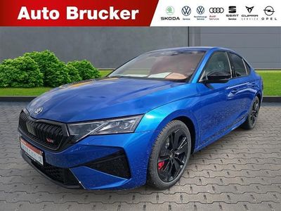 Nuova Skoda Octavia RS 265 CV (194 kW) 2025 Blu Berlina