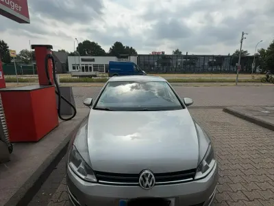 Gebraucht VW Golf VII Comfortline 110 PS (80 kW) 2014 Silber Limousine