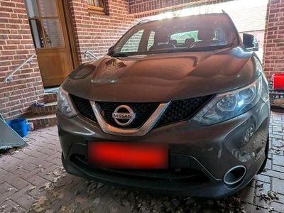 Gebraucht Nissan Qashqai 131 PS (96 kW) 2017 Braun SUV