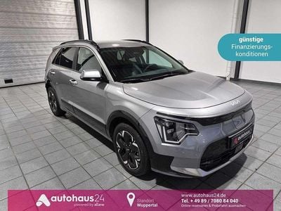 Grau Gebraucht 2023 Kia e-Niro Inspiration SUV | 26.990 € (Fairer Preis)