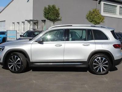 Second-hand Mercedes GLB220 190 CP (139 kW) 2022 Argintiu SUV
