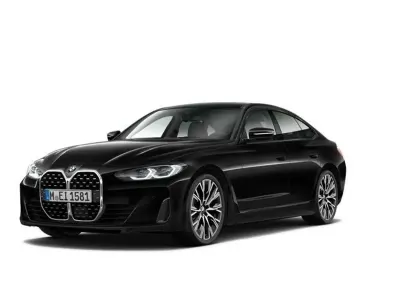 Gebraucht BMW 430 286 PS (210 kW) 2023 Saphirschwarz metallic Coupé