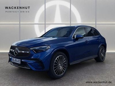 Blau Gebraucht 2025 Mercedes GLC300 Advanced SUV | 68.900 € (Etwas zu teuer)