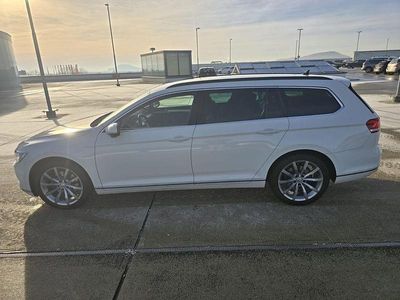 Gebraucht VW Passat Comfortline 190 PS (139 kW) 2019 Weiß Kombi