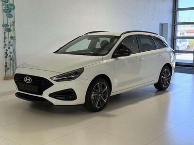 Neu Hyundai i30 GO! 97 PS (71 kW) 2025 Serenity white pearl Kombi