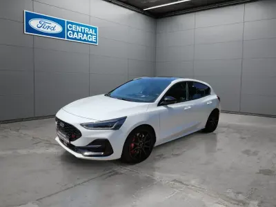 Gebraucht Ford Focus ST 280 PS (205 kW) 2024 Weiß Limousine