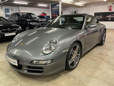 Porsche 911 Carrera