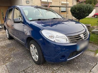 Gebraucht Dacia Sandero 75 PS (55 kW) 2009 Blau Limousine