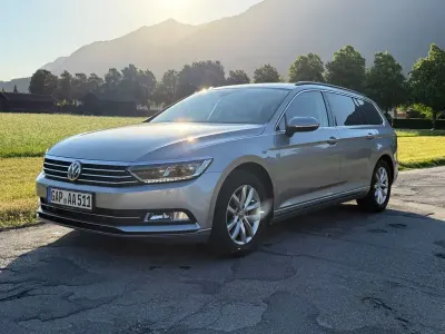 Gebraucht VW Passat 150 PS (110 kW) 2019 Grau Kombi