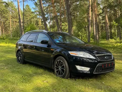 Gebraucht Ford Mondeo 140 PS (102 kW) 2009 Schwarz Kombi