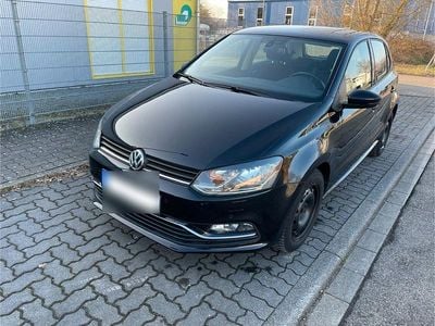 Gebraucht VW Polo Highline 90 PS (66 kW) 2015 Schwarz Limousine