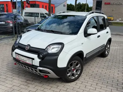 Gebraucht Fiat Panda Cross Cross Plus 69 PS (50 kW) 2020 Weiß Kleinwagen