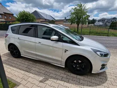 Gebraucht Ford S-MAX ST-Line 190 PS (139 kW) 2021 Silber Van / Kleinbus