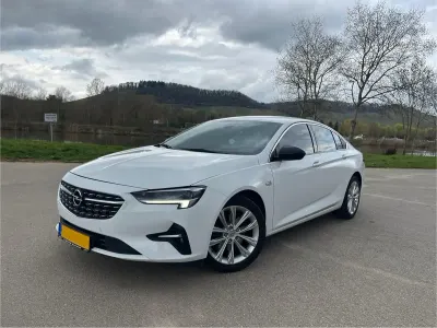 Gebraucht Opel Insignia 122 PS (89 kW) 2021 Weiß Limousine