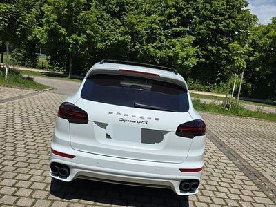 Porsche Cayenne GTS