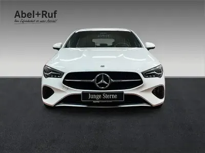 Używany Mercedes CLA180 Shooting Brake 136 KM (100 kW) 2024 Biały Kombi