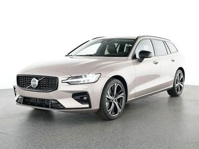 Gebraucht Volvo V60 Ultra 197 PS (144 kW) 2025 Silber Kombi