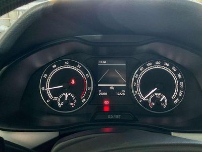 Blau Gebraucht 2021 Skoda Kamiq Ambition SUV | 16.000 € (Guter Preis)