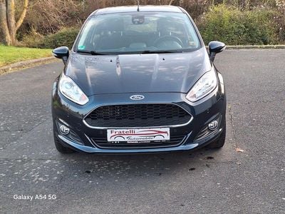 Gebraucht Ford Fiesta Celebration 101 PS (74 kW) 2017 Blau Kleinwagen