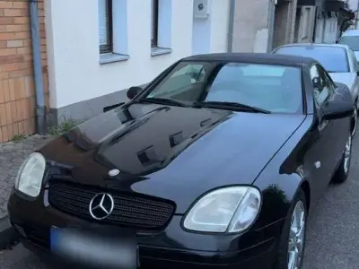 Gebraucht Mercedes SLK230 193 PS (141 kW) 1999 Schwarz Cabrio
