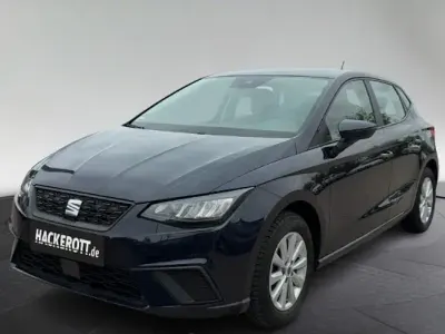 Używany Seat Ibiza Style 95 KM (69 kW) 2023 Niebieski Hatchback