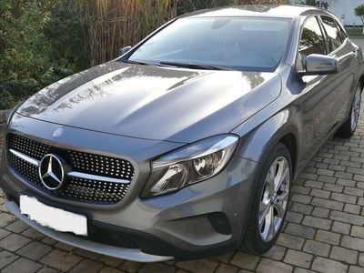 Mercedes GLA200