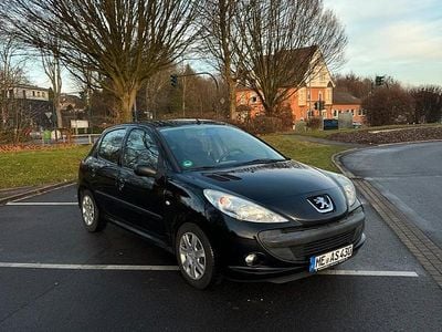 Gebraucht Peugeot 206+ 60 PS (44 kW) 2009 Schwarz Kleinwagen
