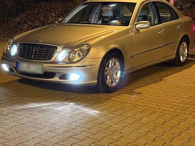 Second-hand Mercedes 320 224 CP (164 kW) 2003 Berlinǎ