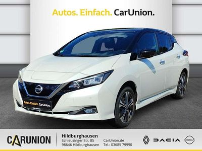 Pearl white/black Gebraucht 2021 Nissan Leaf N-Connecta Kleinwagen | 17.860 € (Fairer Preis)