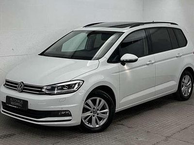 Gebraucht VW Touran 210 PS (154 kW) 2023 Weiß Van / Kleinbus