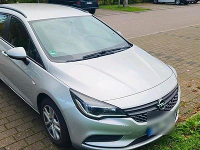 Silber Gebraucht 2017 Opel Astra Kombi | 5.800 € (Guter Preis)