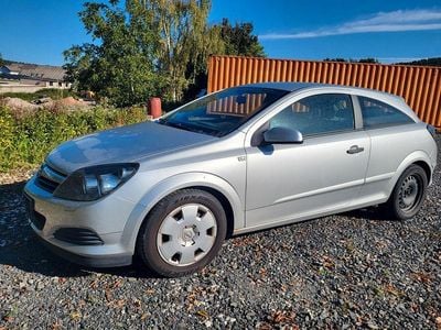 Opel Astra GTC