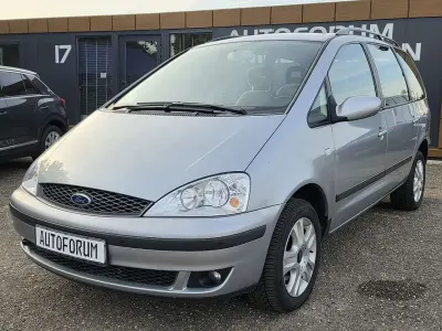 Gebraucht Ford Galaxy Ghia 140 PS (102 kW) 2003 Cosmicsilber metallic Van / Kleinbus