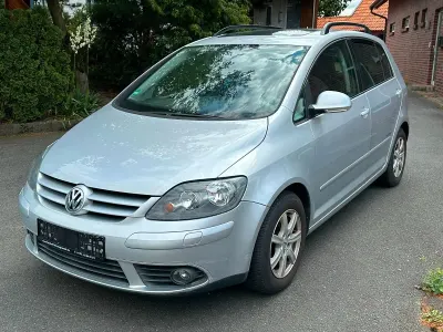 Gebraucht VW Golf Plus Cross United 80 PS (58 kW) 2008 Reflexsilber metallic Kleinwagen
