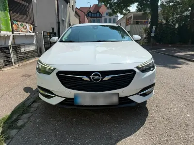 Gebraucht Opel Insignia 170 PS (125 kW) 2018 Weiß Kombi