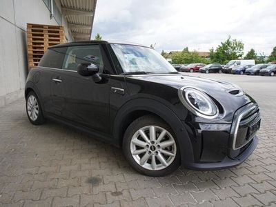 Gebraucht Mini Cooper SE 135 kW (184 PS) 2021 Midnight black Kleinwagen