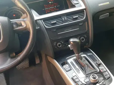 Gebraucht Audi A5 Sportback 191 PS (140 kW) 2010 Weiß Kleinwagen