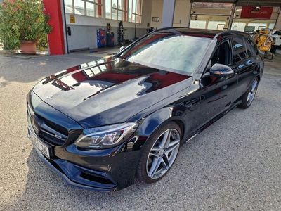 Mercedes C63 AMG