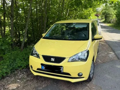 Gebraucht Seat Mii 60 PS (44 kW) 2015 Gelb Kleinwagen